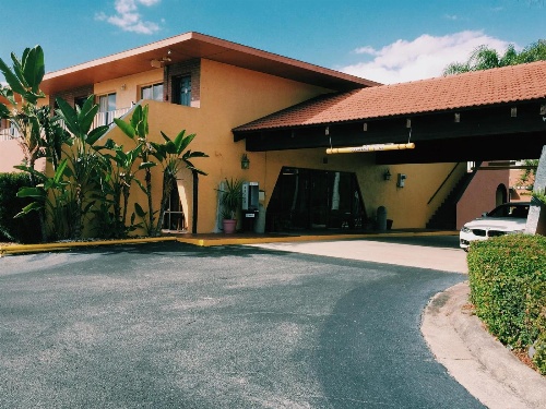 Red Carpet Inn Kissimmee image 2